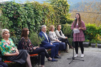 Slavnostna govorka in pedagoginja Gloria Ana Lupus (desno) <em>Foto: Natalija Kosmač</em>