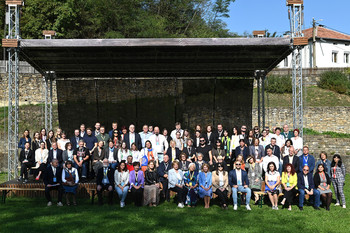 Sodelujoči na konferenci in podelitvi nagrad živa. <em>Foto: Etar Museum - Bulgaria</em>